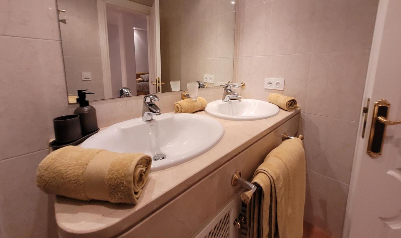 Beach And Golf Resort La Perla Miguel Adults Only Marbella Eksteriør billede